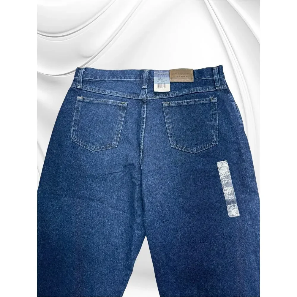 WRANGLER Women’s 14 x 32 Relaxed Fit Blue Jeans
